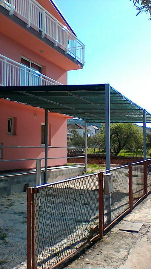 Apartmani Ramljak Marina Zewnętrze zdjęcie