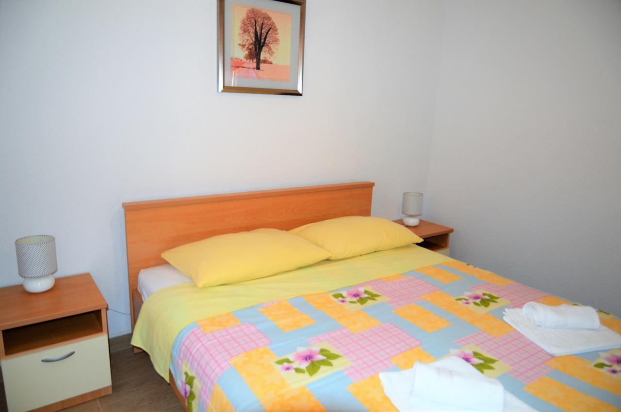 Apartmani Ramljak Marina Zewnętrze zdjęcie