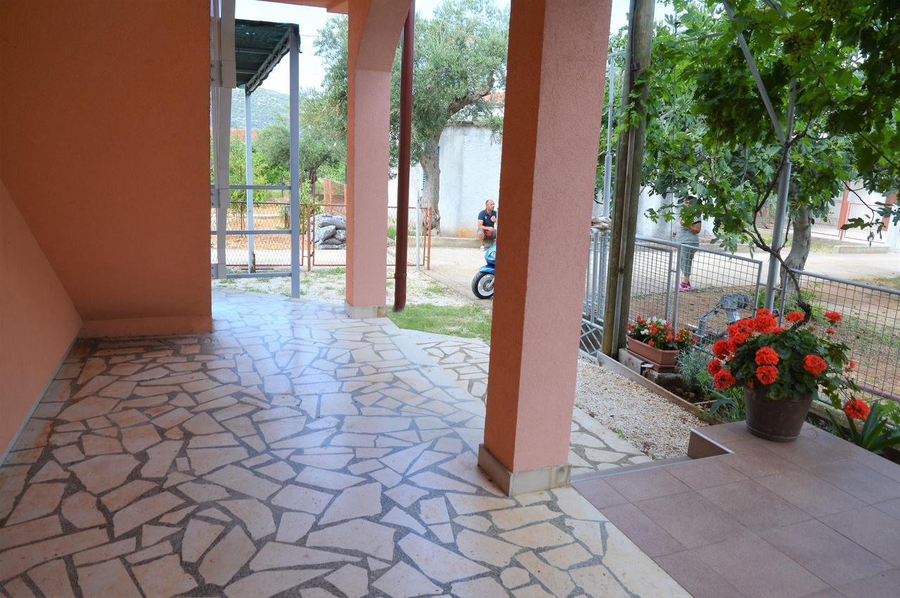 Apartmani Ramljak Marina Zewnętrze zdjęcie