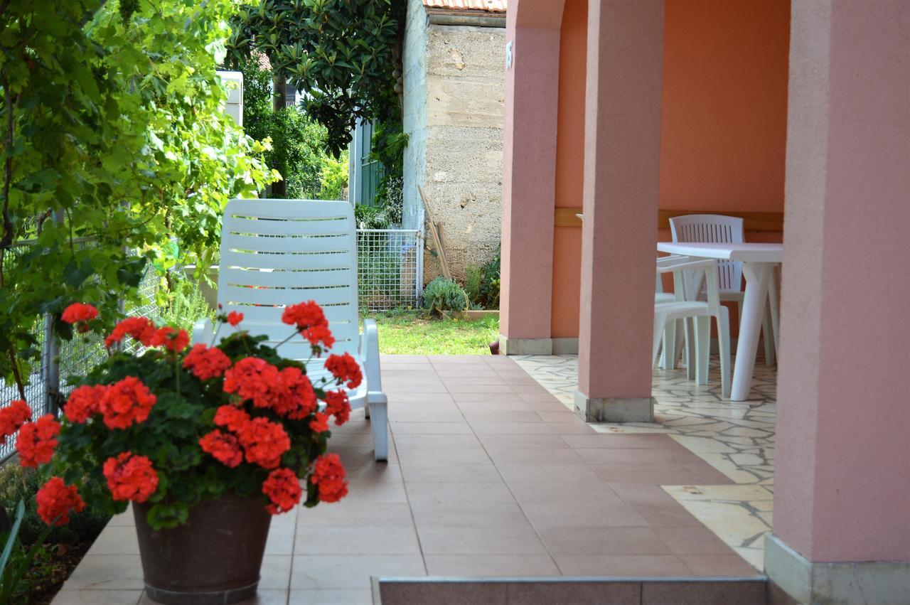 Apartmani Ramljak Marina Zewnętrze zdjęcie