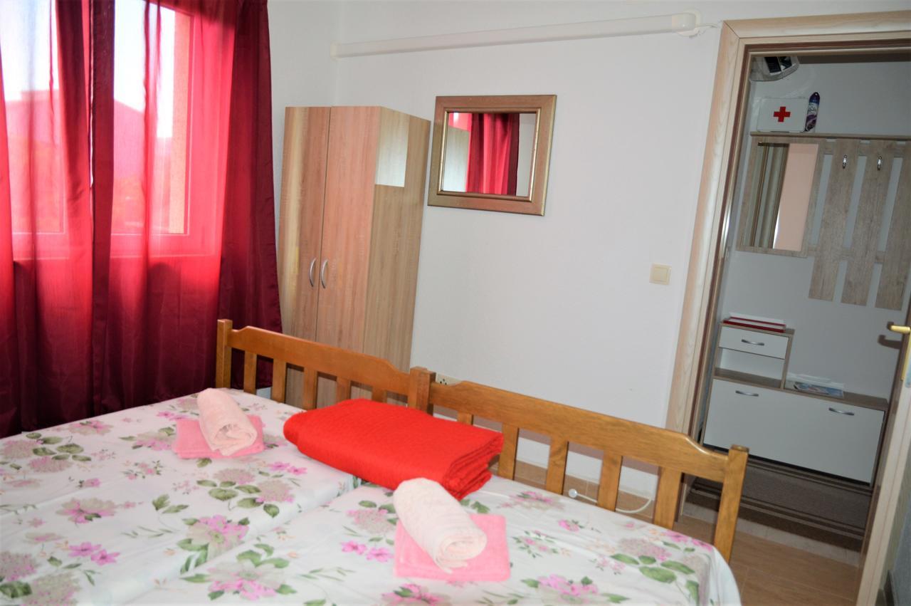 Apartmani Ramljak Marina Zewnętrze zdjęcie
